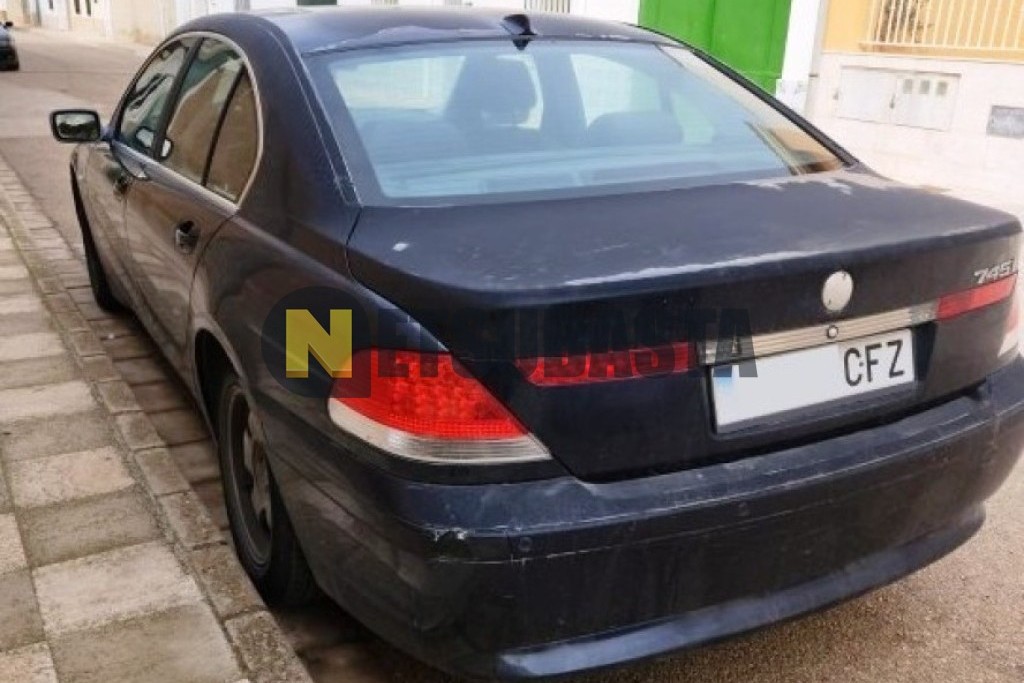 Bmw 745i 2003