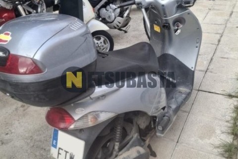 Suzuki Burgman 125 2005