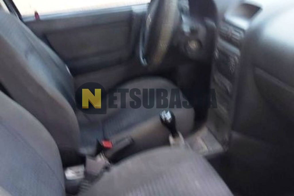 Opel Astra 2.0 Dti 16V 2002