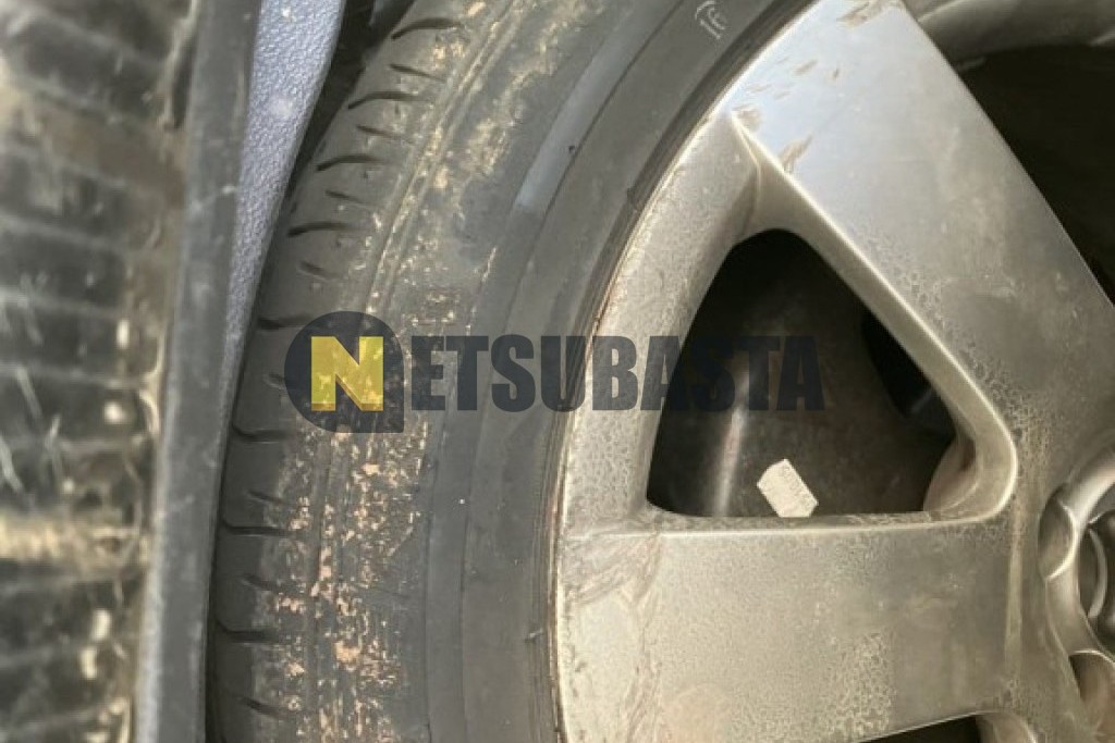 Volkswagen Phaeton TDI V10 5.0 Tiptronic 6 vel. 2005