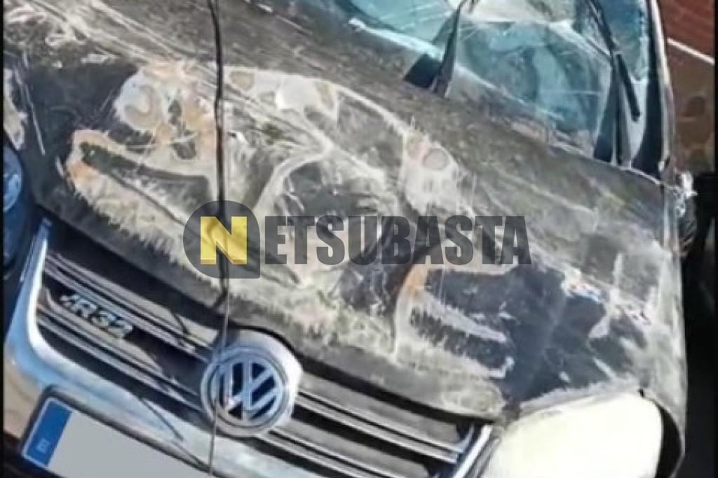 Volkswagen Golf R32 3.2 V6 4Motion 2008