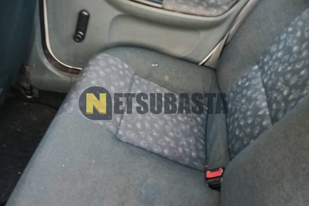 Renault Megane 1.9 D 1998