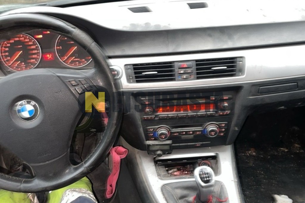 Bmw 318d Touring 2008