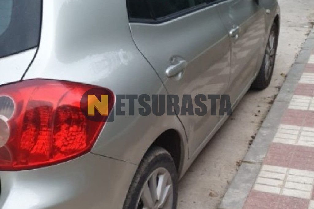 Toyota Auris 2.0 D-4D 2007