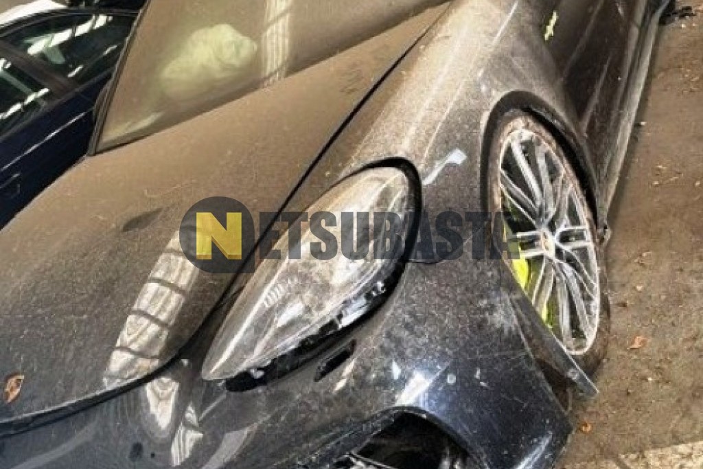 Porsche Panamera Turbo S E-Hybrid Sport Turismo 2018