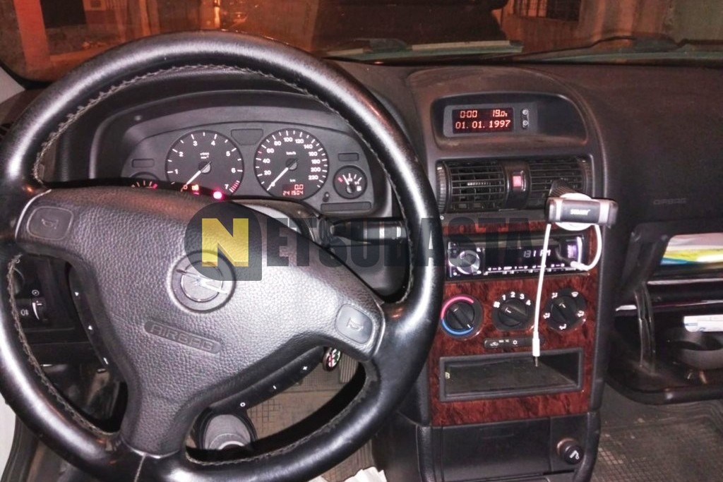 Opel Astra 1.8 16v 2001