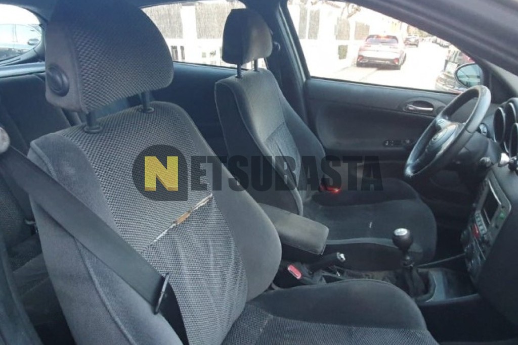 Alfa Romeo 147 1.9 JTD 2004