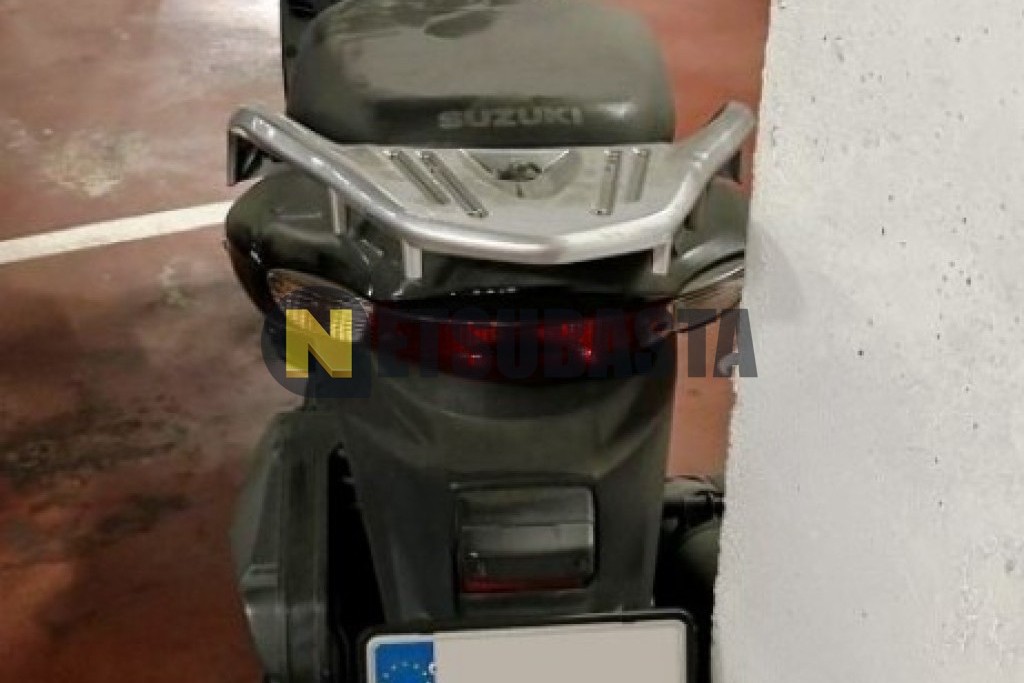 Suzuki Sixteen 125 2011