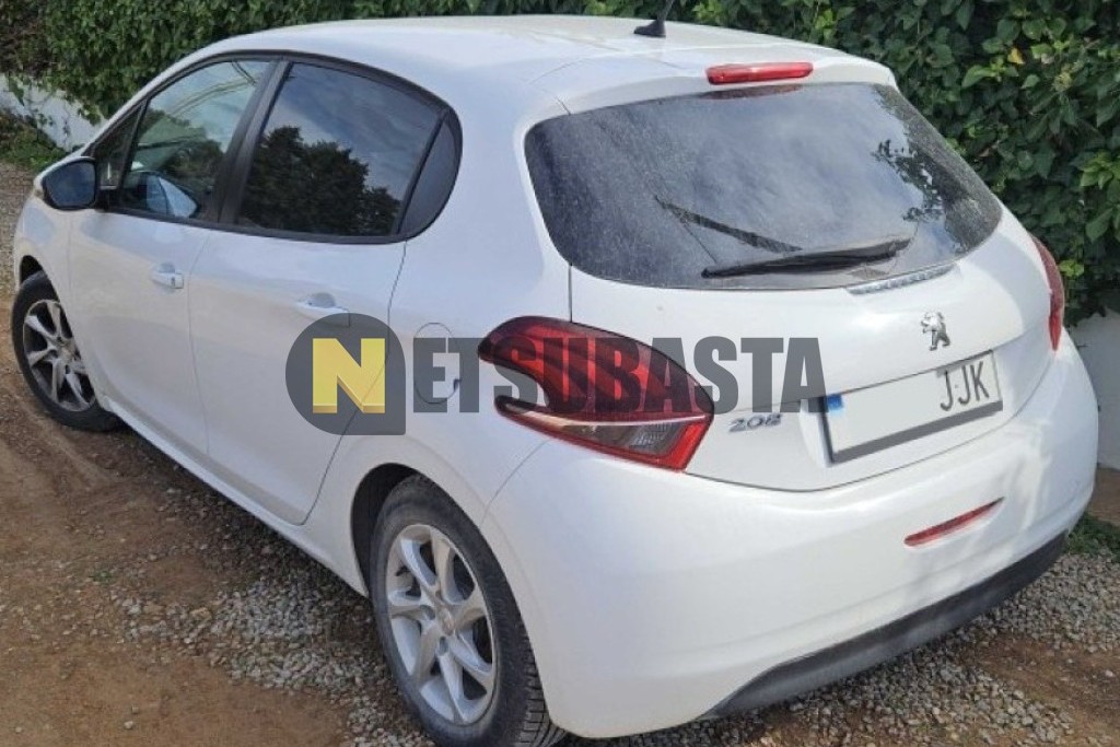 Peugeot 208 1.2 PureTech 2015