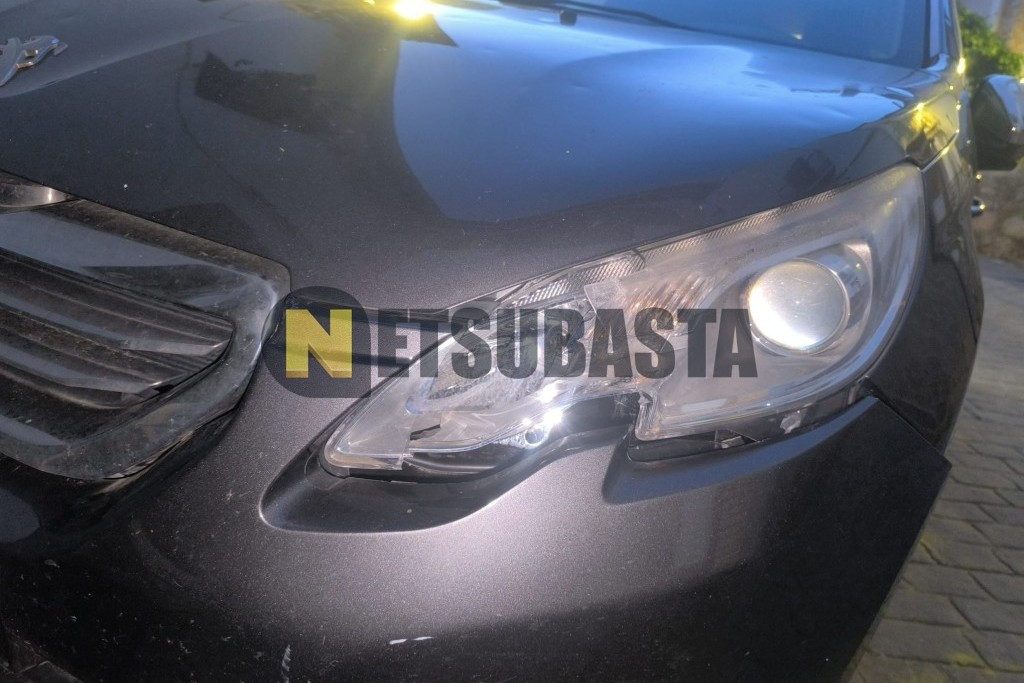 Peugeot 2008 1.6 e-HDi 2013