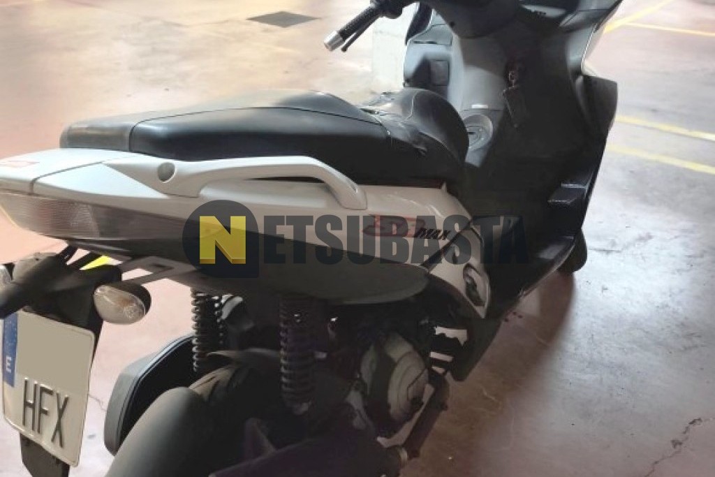 Aprilia SR Max 125 2011
