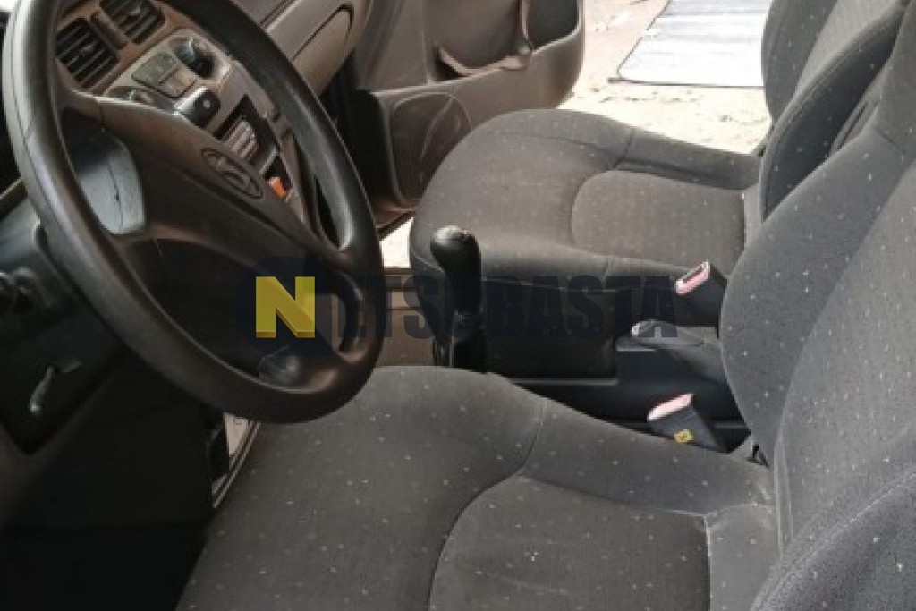 Hyundai Trajet 2.0 GLS CRDi 2001