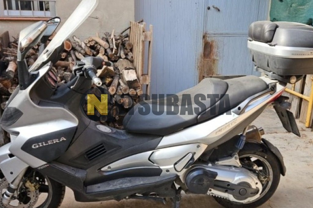 Gilera Nexus 500 2006