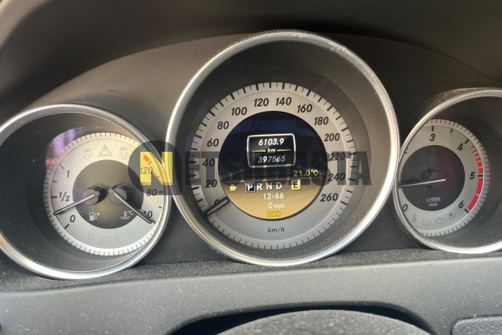 Mercedes-Benz C 220 CDI BlueEFFICIENCY Coupé Aut. 2011