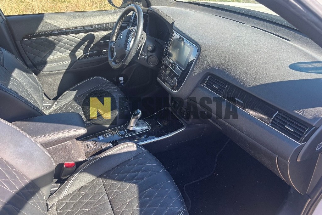 Mitsubishi Outlander 2.4 PHEV 2018