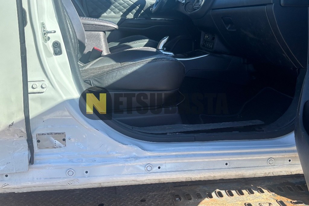 Mitsubishi Outlander 2.4 PHEV 2018