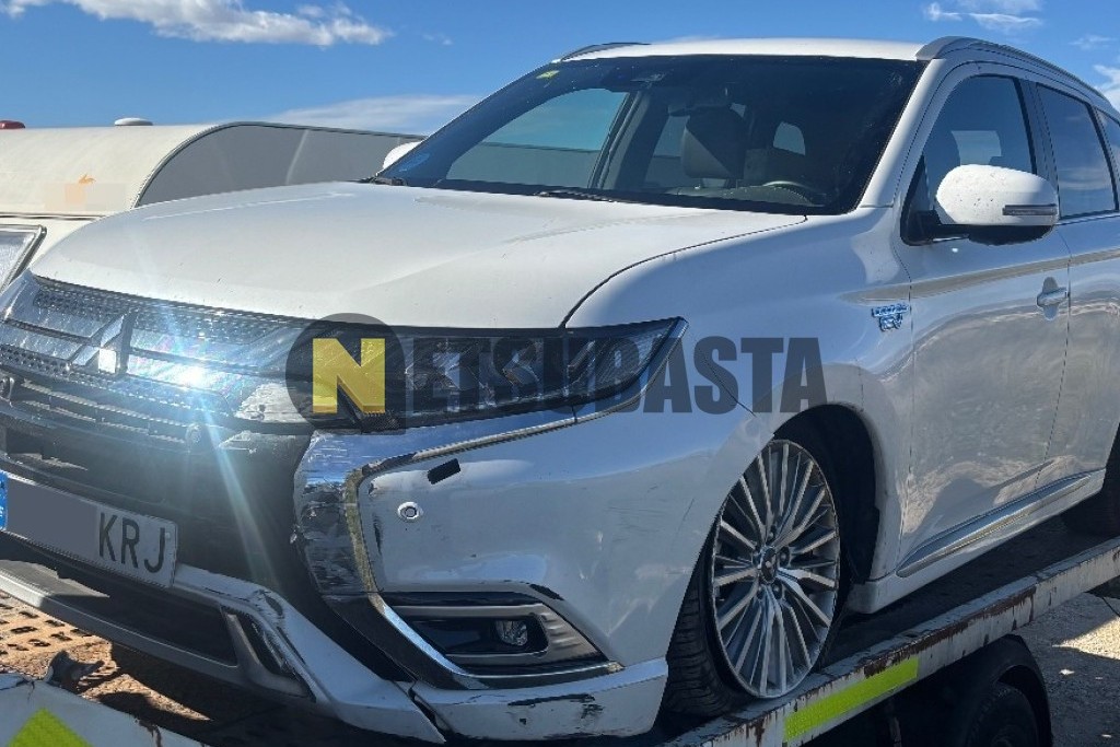 Mitsubishi Outlander 2.4 PHEV 2018