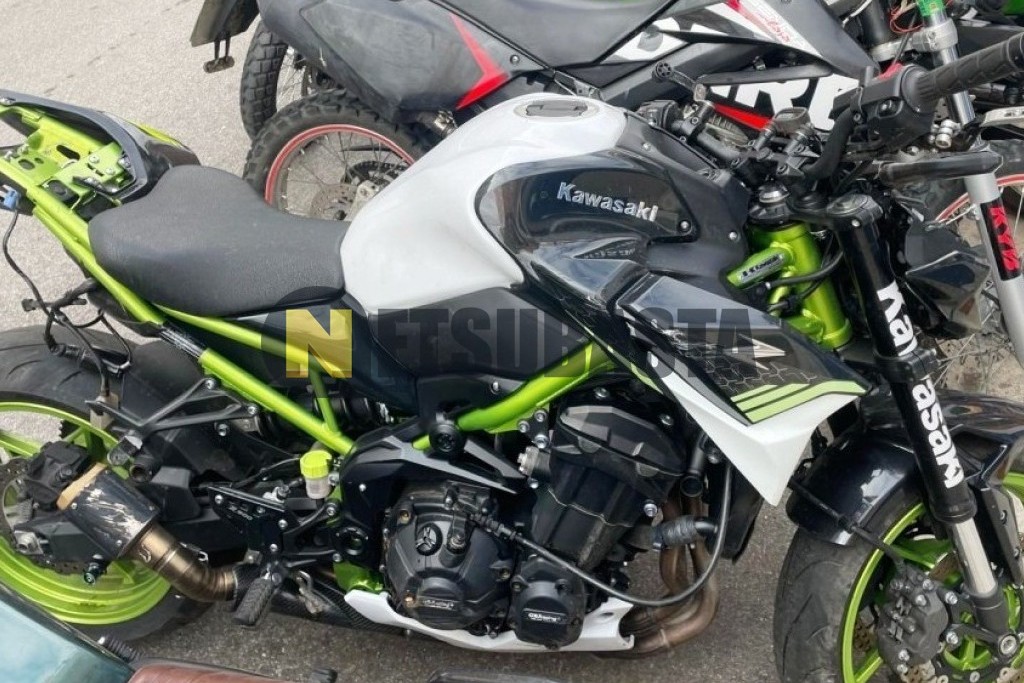 Kawasaki Z 900 2022