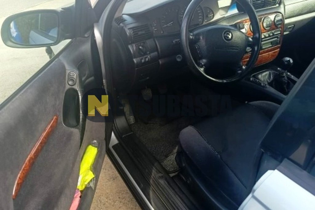 Opel Omega 2.5 TD 1999