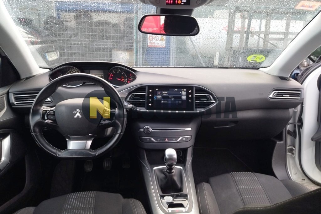 Peugeot 308 1.6 BlueHDi 2017