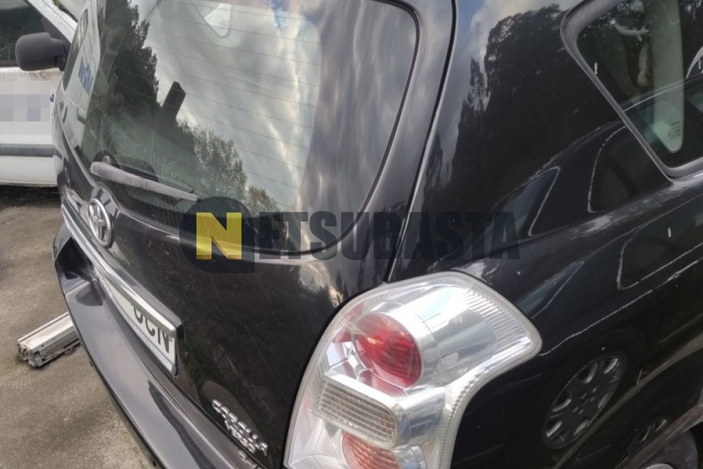 Toyota Corolla Verso 2.2 D-4D 2008