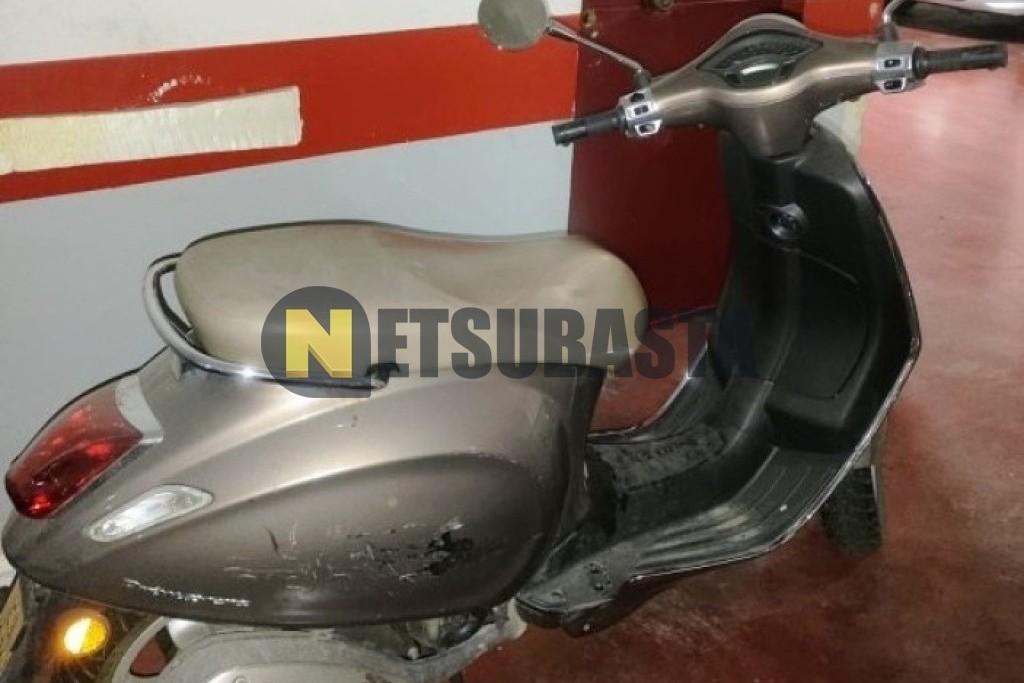 Vespa Primavera 50 2014