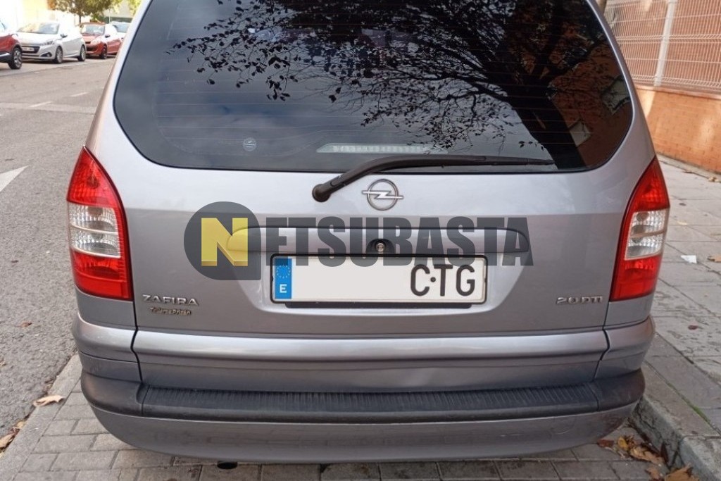 Opel Zafira 2.0 DTi 16V 2004