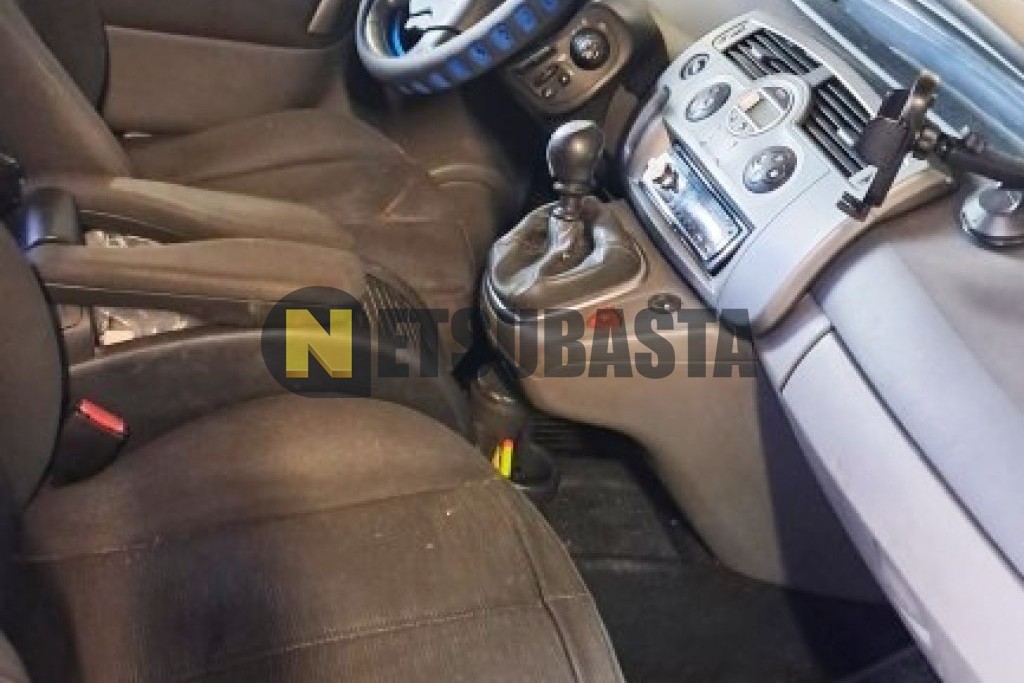 Renault Grand Scenic 2.0 dCi 2008