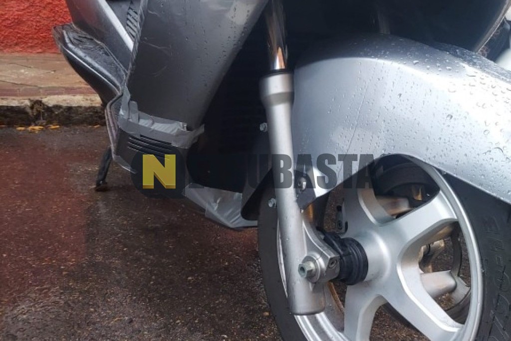 Suzuki Burgman 250 2008