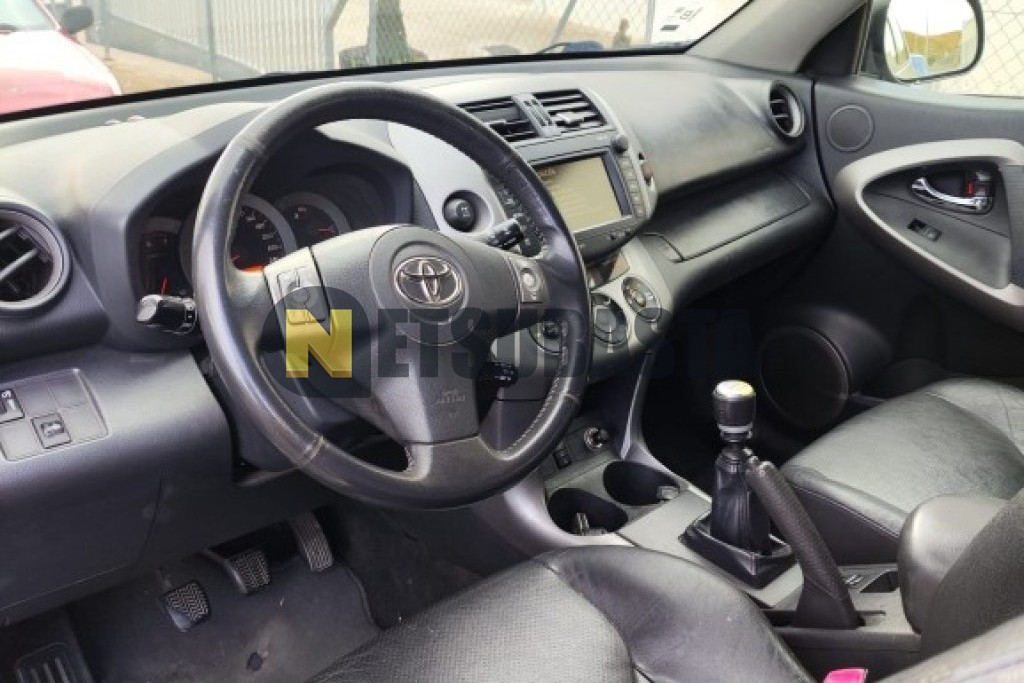 Toyota RAV4 2.2 D-4D 2006