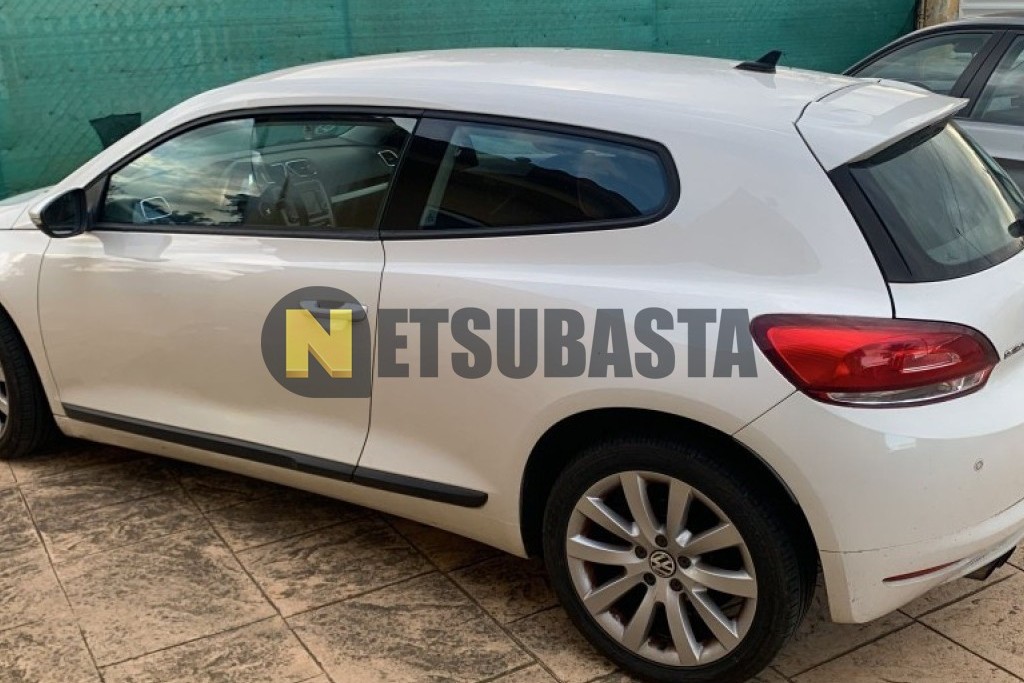 Volkswagen Scirocco 2.0 TDI DSG 2010