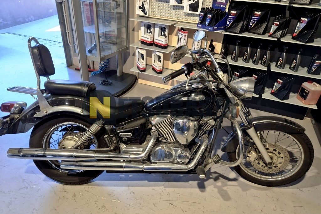 Yamaha XVS 250 Drag Star 2001