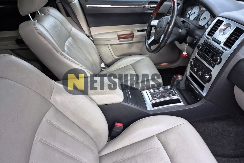 Chrysler 300C 3.5 V6 2005