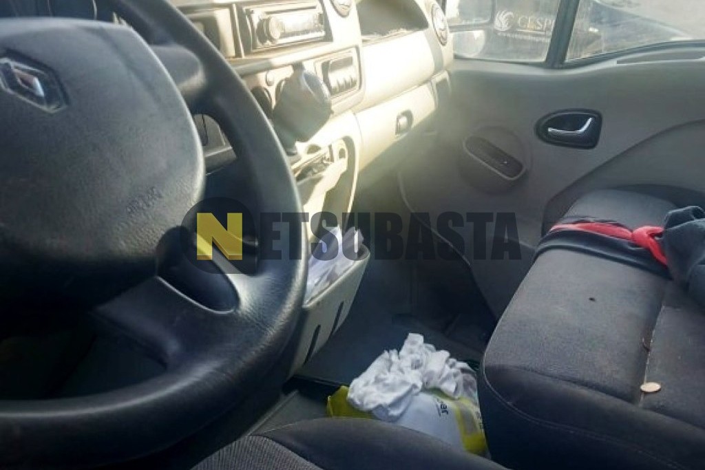 Renault Master Furgon 2.5 dCi 2008