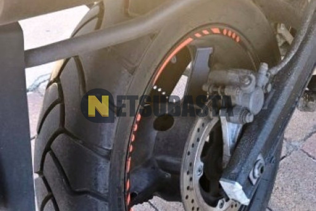 Suzuki DL 650 V-STROM 2006