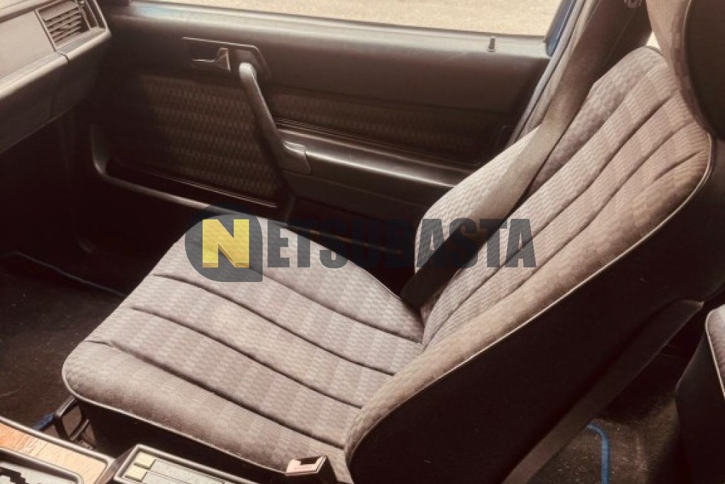 Mercedes-Benz 190E Aut. 1990