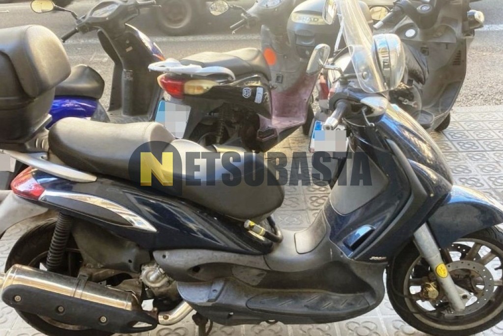 Piaggio Bervely 400 2006