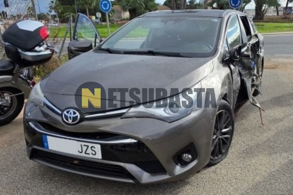 Toyota Avensis Touring Sports 150D 2017