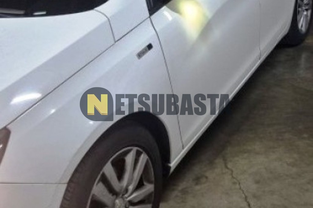 Peugeot 308 1.6 BlueHDi 2016