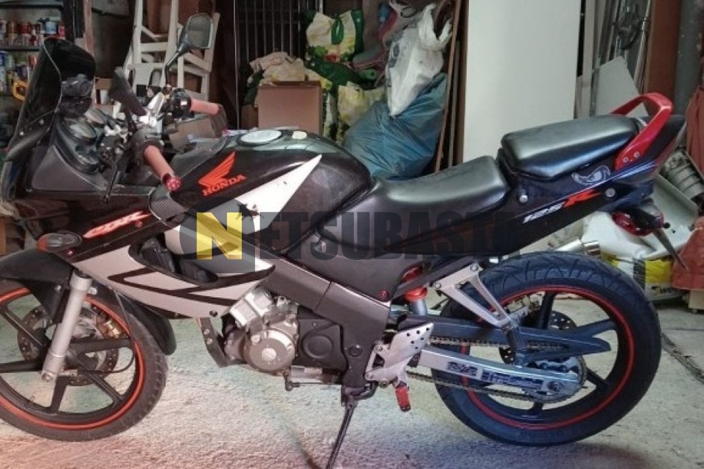 Honda CBR 125R 2006