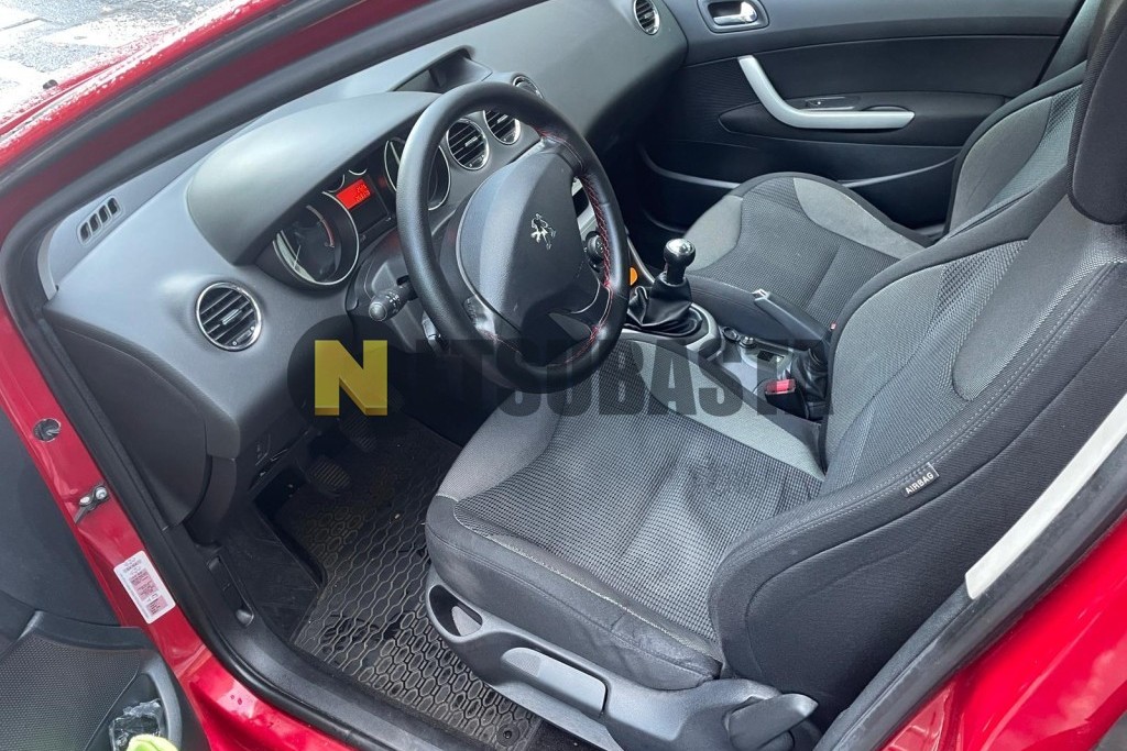 Peugeot 308 1.6 HDi 2009