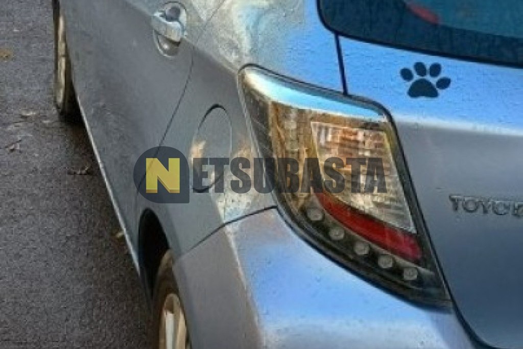 Toyota Yaris 1.5 Híbrido 2012