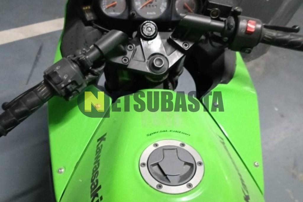 Kawasaki NINJA 250 R 2009