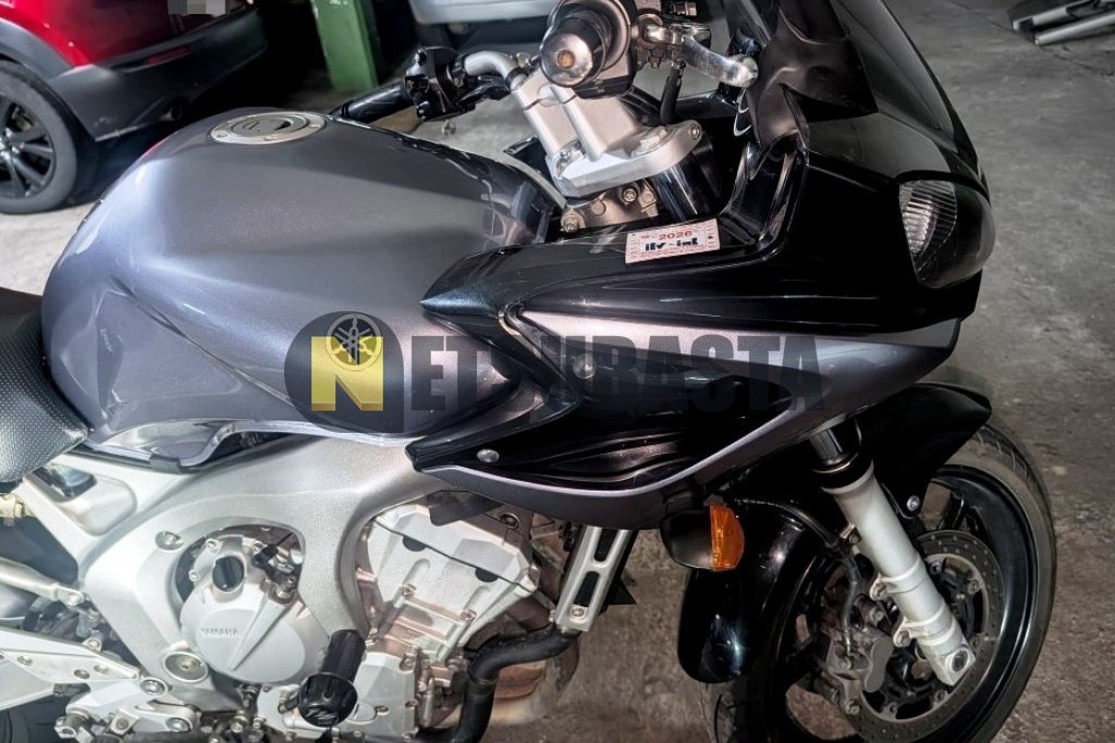 Yamaha FZS 600 Fazer 2005