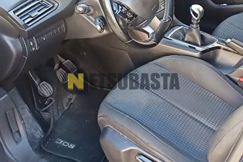 Peugeot 308 SW 1.2 PureTech 2018