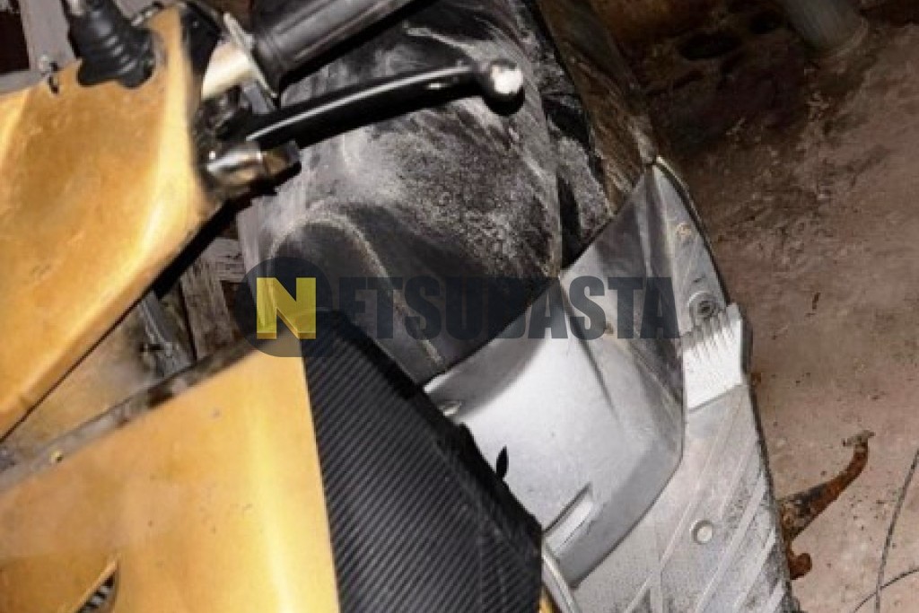 Honda SCV 100 Lead 2005