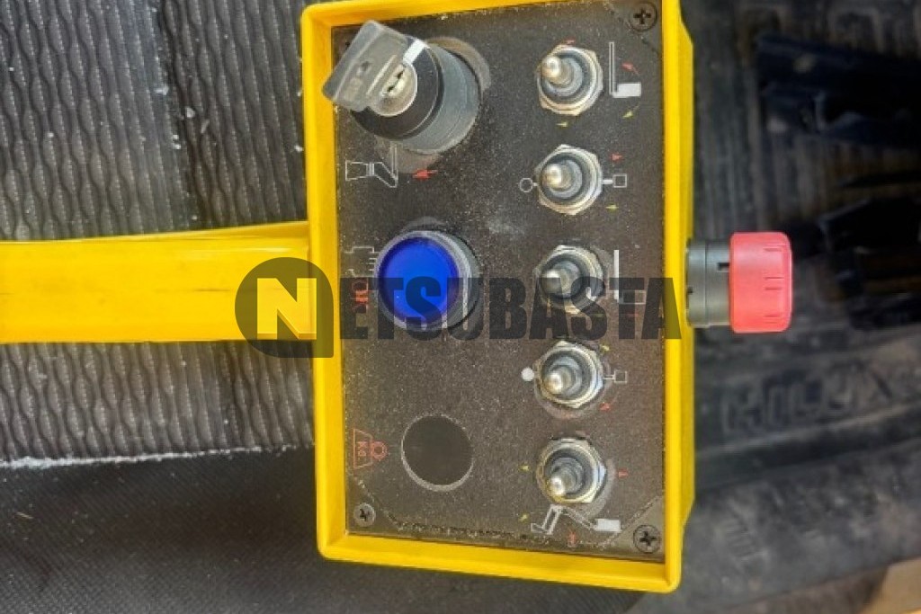 Toyota Hilux 2.4 150D 4x4 Cabina Sencilla 2024