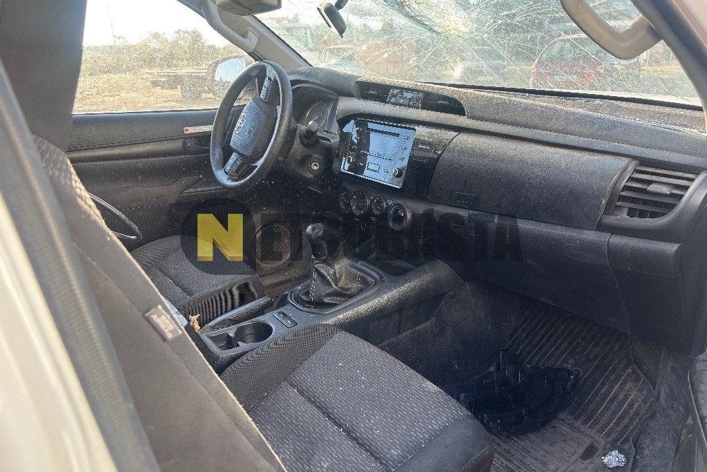 Toyota Hilux 2.4 150D 4x4 Cabina Sencilla 2024