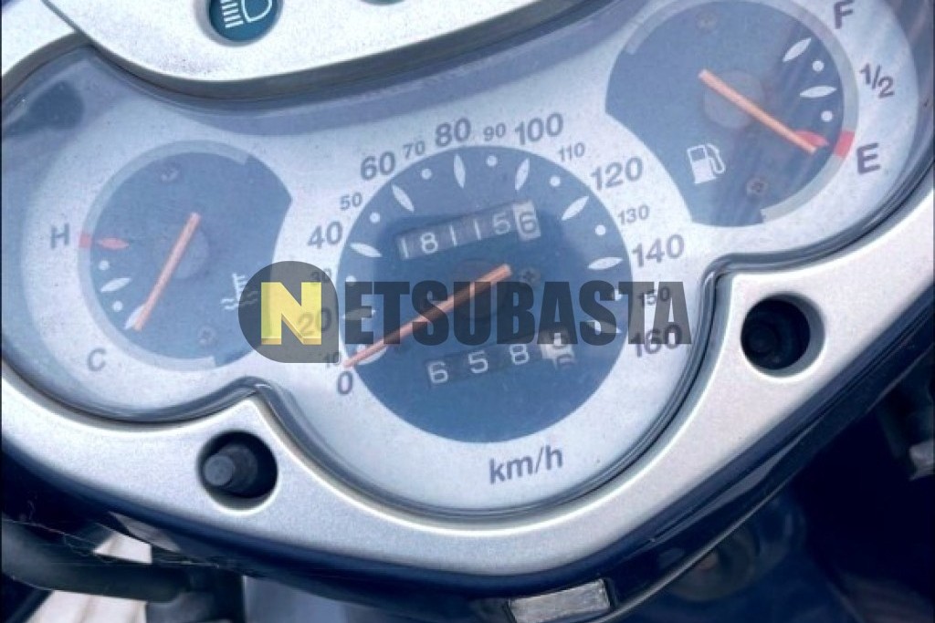 Honda SCOOPY SH150i 2004