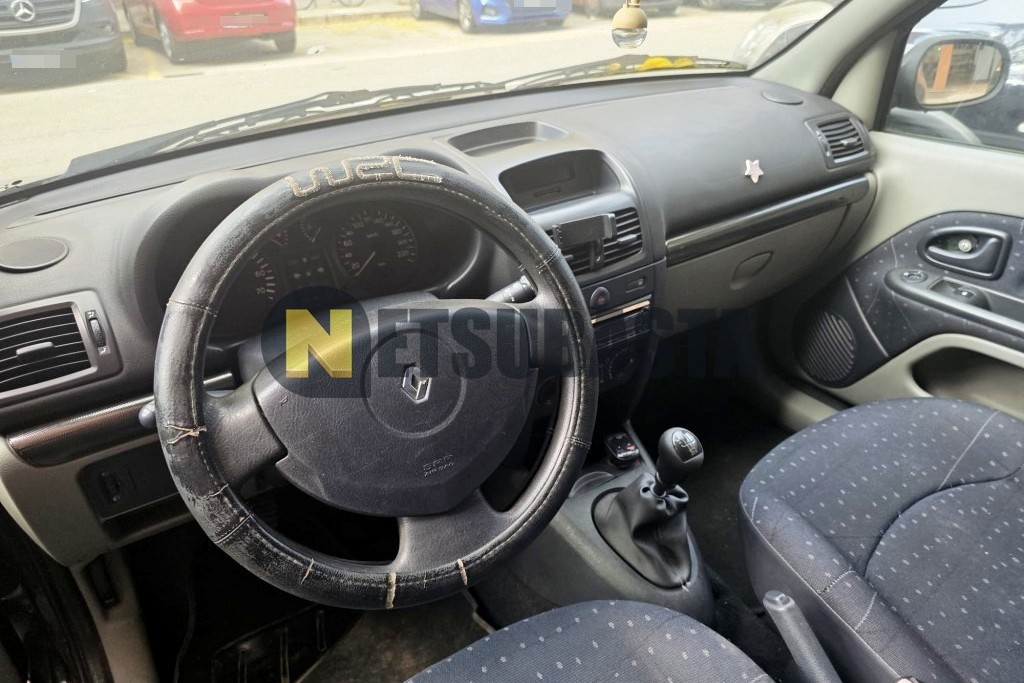 Renault Clio 1.2 2003